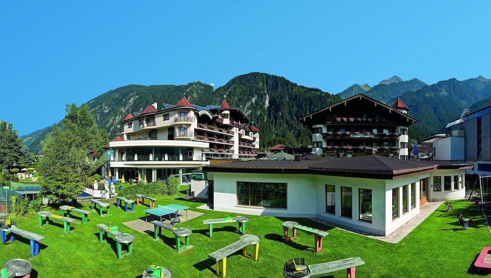 Strass - Sport & Spa Hotel Майргофен Екстер'єр фото